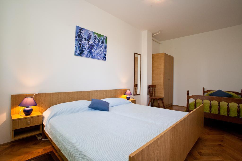 Apartment Milka A4 كرك المظهر الخارجي الصورة